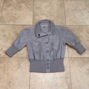 Light Grey Snap Blazer Size Small 💕